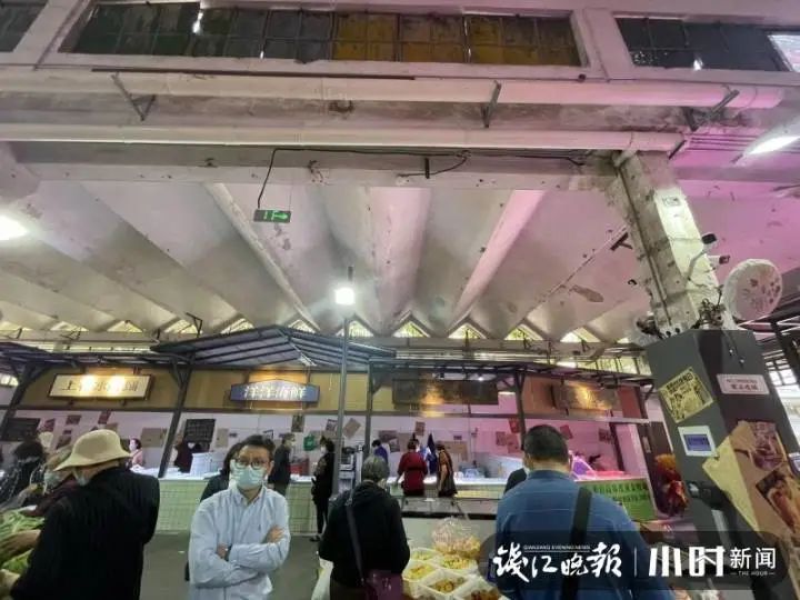 成龙大哥|小年轻都跑来打卡!这家新菜场玩“穿越”,现场细节亮了