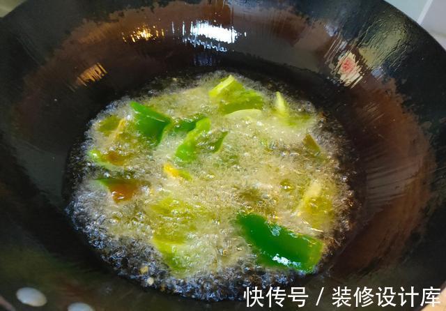 烧茄子|夏天最该吃的蔬菜,一斤不到一元钱,软糯酸甜,比大鱼大肉还下饭