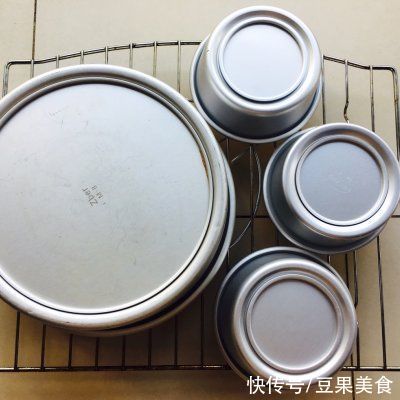 戚风蛋糕|减糖百香果戚风蛋糕