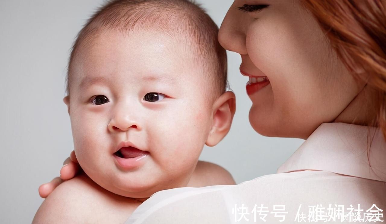 运动能力|经常被妈妈抱的孩子,和经常自己躺在床上的孩子,体质有很大差距