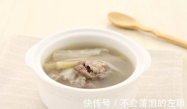 干磨菇|这个汤很容易被孕妇忽视, 却不知对孕妇对胎儿都有很大好处!