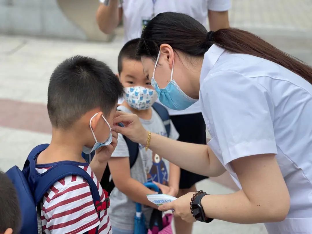 南京市游府西街小学|萌娃返校 ，南京全部开学！新学期这几点变化……