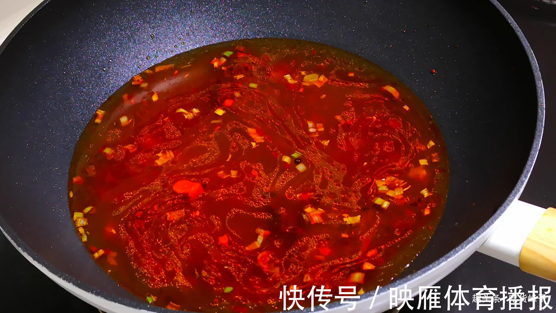 晓峰|孩子暑假在家,迷上了这道菜,三天两头做一锅,解馋又下饭,真香