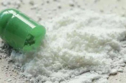 急性贫血|无论养什么花,养好根是基础,用“2种药”倒盆里,根系变更壮!