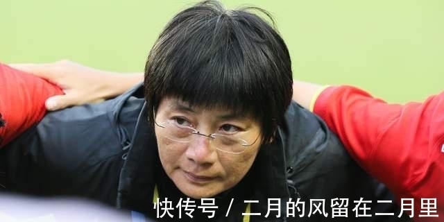 |“不练球怎么了?”男足队员拍海参段子,回怼球迷:谁最该脸红?