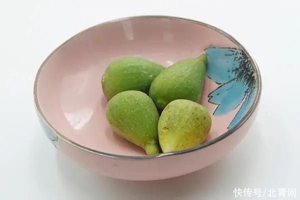 冬季養(yǎng)肺多吃“潤(rùn)肺果”！這3種水果要多吃