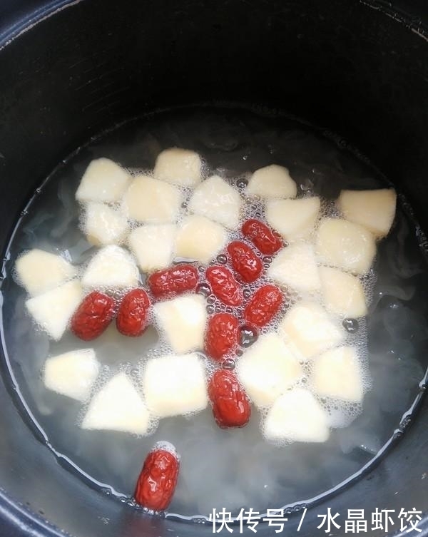 止咳|冬季干燥,这道糖水要给老人孩子喝,润肺止咳又理气,学会少生病