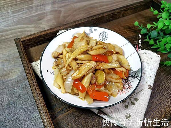 便当|上班族快手菜，炒一炒出锅，咸鲜下饭，带便当或是晚餐都不错