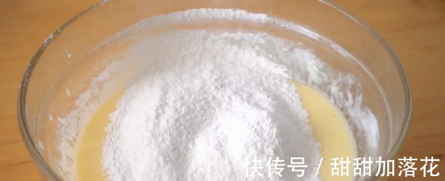 不用揉面，简单快手，10分钟搞定的早餐，让你早上多睡半小时！