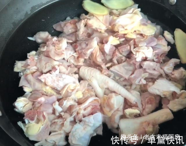 爱吃鸡的收藏了，学会这一个独特做法，下酒又下饭，看着都流口水