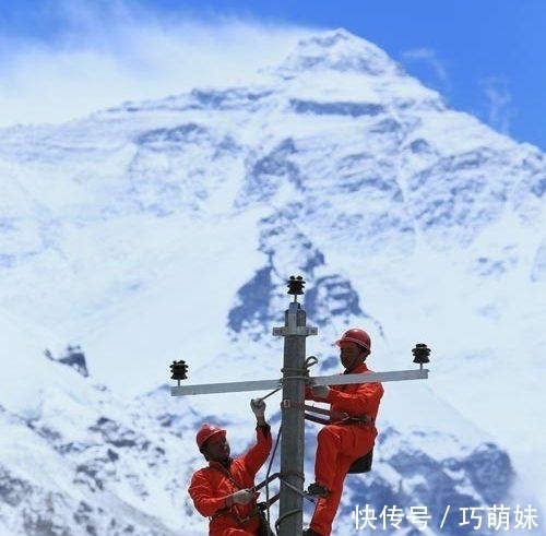 钢厂|73岁任正非爬珠峰，在5200米时，他落泪了