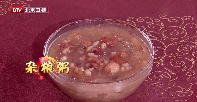 杂粮粥|101岁老人的长寿粥!常喝滋阴养血、健脾化痰,精气神越来越足