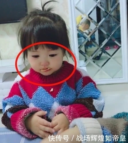 奇闻|奇闻:女儿大闹,妈妈无动于衷,儿子淡定拿出“神器”,完美解决