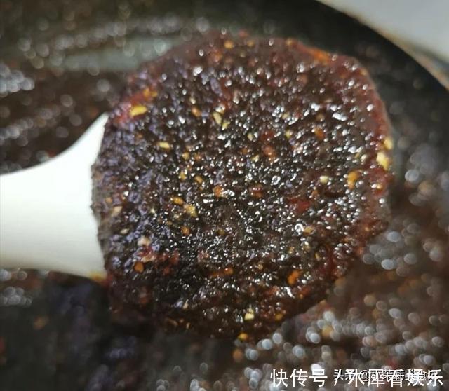 红枣和它是一对,天冷了这样熬一熬,早上泡水喝,暖胃暖身气色好