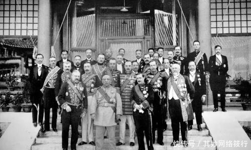 家里|袁世凯上位的铺垫：日本人和亲儿子一起上，家里的仆人都帮忙