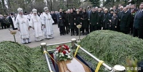 叶利钦|叶利钦逝世，苏联前总统悼念，说了4个字，字字戳心