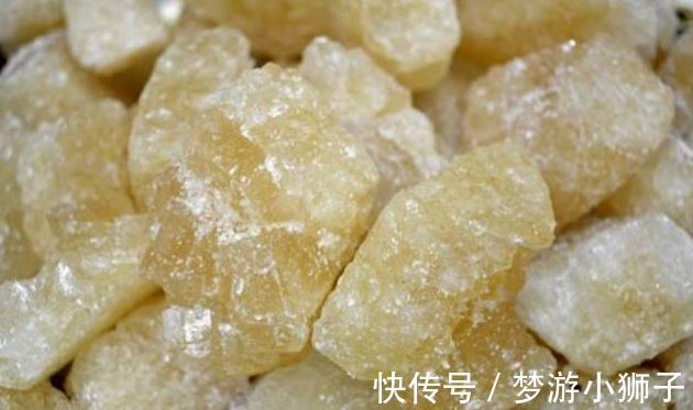 都是冰糖,黄冰糖跟白冰糖有啥区别?糖厂:区别太大,买错吃亏!