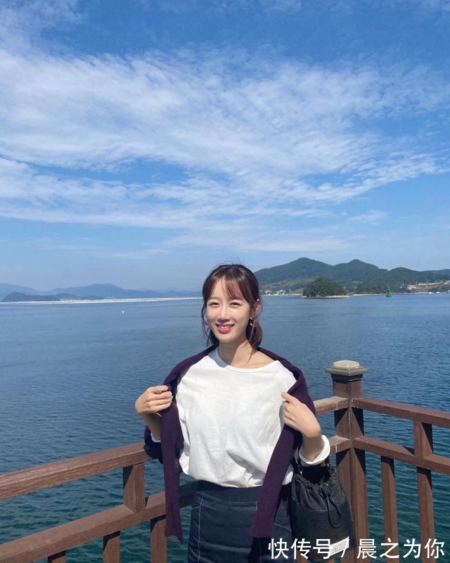 肘关节|韩国普拉提教练,气质绝佳身材好,直角肩吸睛,6步get同款身材