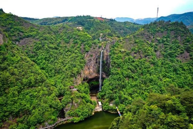 古建筑|“空中乡村”金华市磐安乌石村，有着680多年的古建筑，约起来