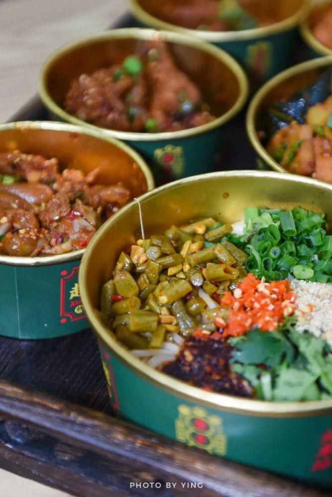  吃一次就被圈粉，西安热卤界的杠把子强势出gai！