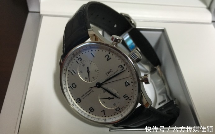 答案|“穷玩车,富玩表”是什么道理?万国葡计来告诉你答案