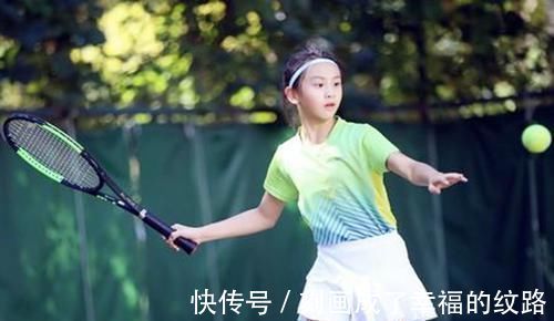 分水岭|女孩生长规律和男孩有啥不同?初潮是分水岭,做好这些还能搏一搏