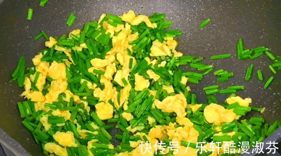 正当季|立秋前后，韭菜西红柿靠边站，用它炒鸡蛋最香，正当季，别不懂吃