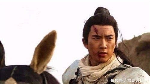 赵匡胤|他为皇帝挡了三箭,当他被诬陷时,皇帝愤怒说出两字,这箭算是白挡了!