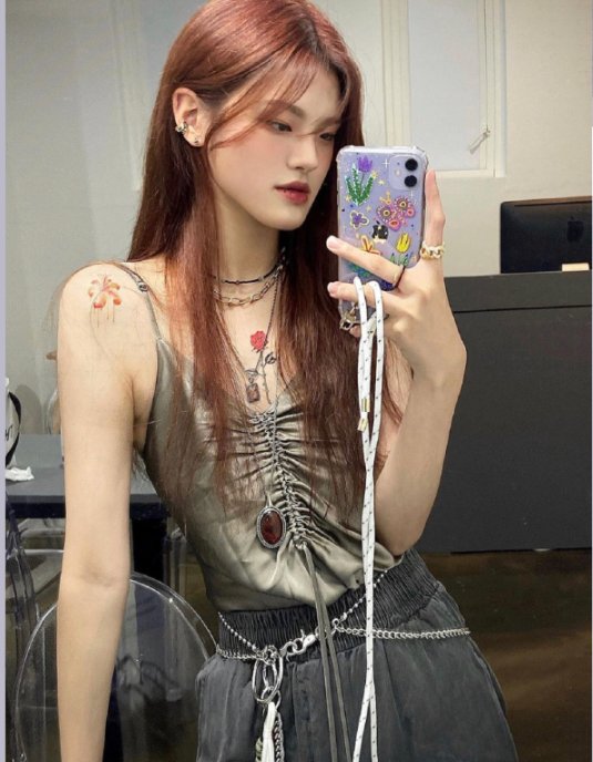 氛围感|渣女风过时了！今夏流行“氛围感”穿搭，气质又好看