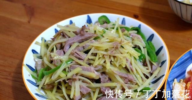 晚饭做了四道菜，简单易做，清爽开胃，好吃又好做！