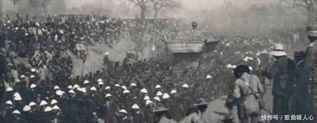 东西|慈禧73岁生日时, 因多吃了这两样东西, 结果得了痢疾而死!