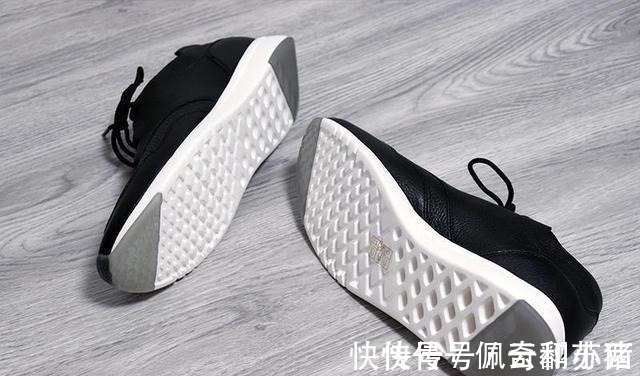 七面 小米出行新品体验透气单牛皮面+双密度缓震底,运动防臭不闷脚!
