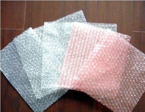 厨房|快递“气泡垫”千万不要扔,放卫生间和厨房特实用,解决了很多家庭的烦恼