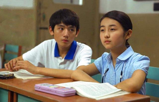 父母|8岁女儿因长得太漂亮,遭全家人“嫌弃”,亲爸直言看到就心烦