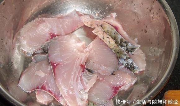 鱼片|做酸菜鱼时,鱼片一煮就碎很多人少做一步,难怪鱼片碎了一锅