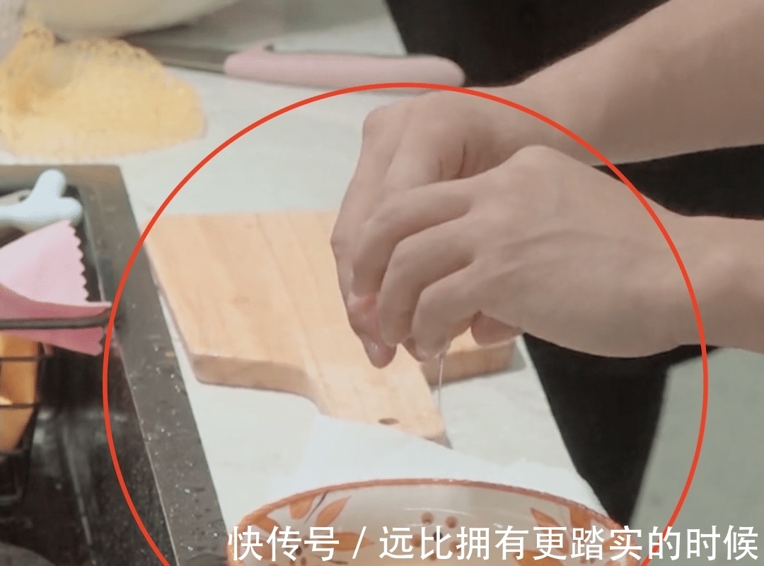 麥穗|《心動的信號4》女二在讀博士人設崩塌?醫(yī)學生直接用衛(wèi)生紙擦碗