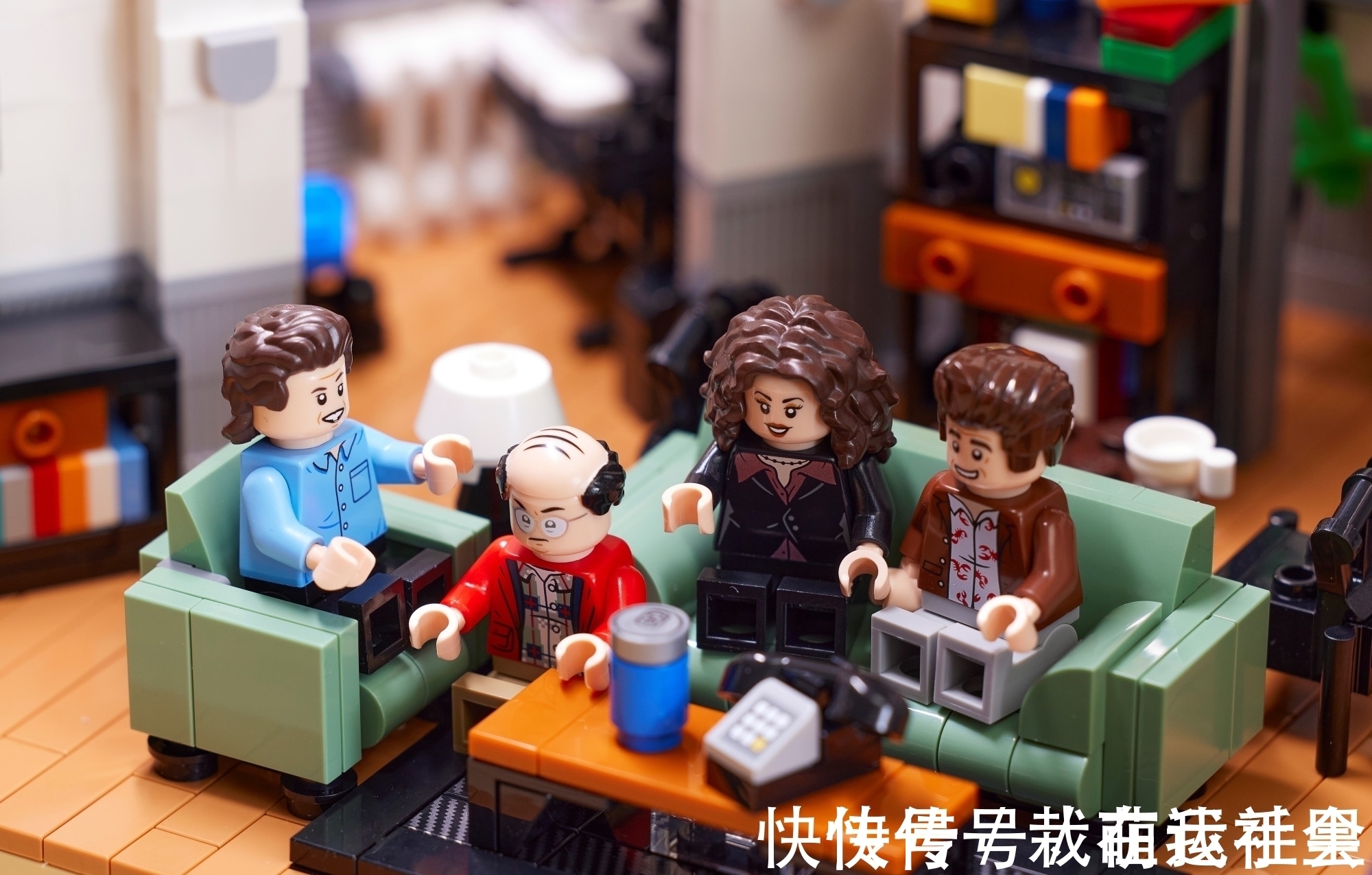 ide乐高发布Ideas系列新品21328 宋飞正传,30年前经典剧集乐高化