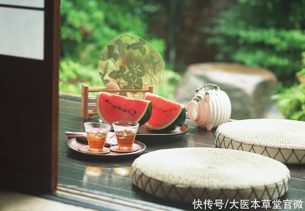 黄帝内经|夏不坐木，冬不坐石，夏季养生3宜7不宜，中老年人要牢记