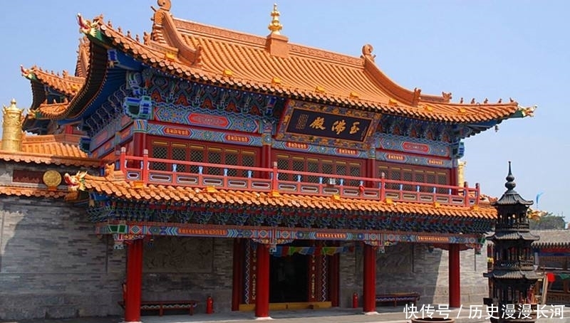 大召|这里有你幻想中的草原风情,也有你意想不到的各族特色美食