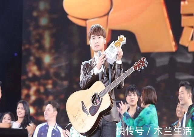 最惨《中国好声音》冠军，以新人身份再次参赛，第一场就被淘汰