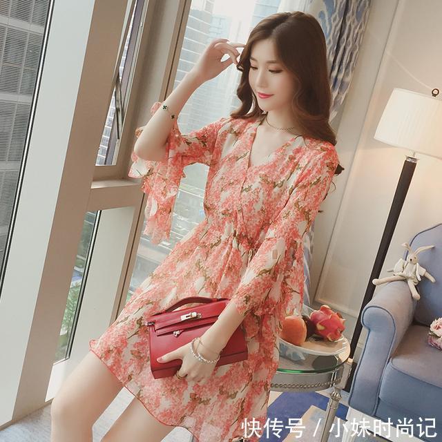 优雅|俏丽收腰的连衣裙,一边显瘦一边洋溢优雅气息