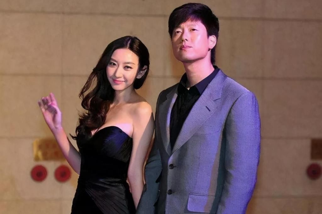  题材|同是敏感题材：唐一菲退赛拒演＂艾莉＂，马伊琍却翻身成＂视后＂