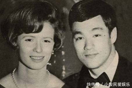 武术|李小龙,一代格斗宗师,一名著名演员,他不是神,但至今无法超越