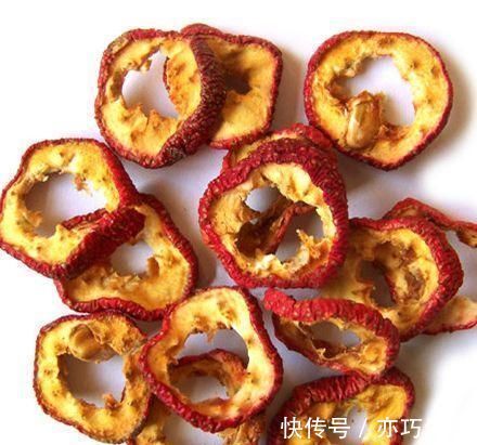 山楂|山楂泡水时加一宝,隔天排出堆积宿便,大肚子平了,子宫慢慢变好