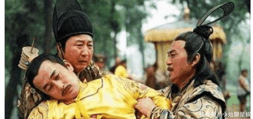 跌倒|朱元璋跌倒在地无人敢扶 一将军斗胆搀扶 不久之后将被处死