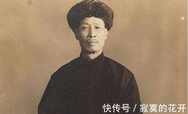 南郑!臭名昭著的汉奸,挥笔写下4个大字流传百年,如今大街上随处可见