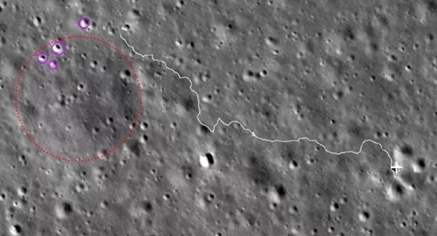 玉兔二号拍到“发光石”!周围有新鲜痕迹,到底是如何来的?