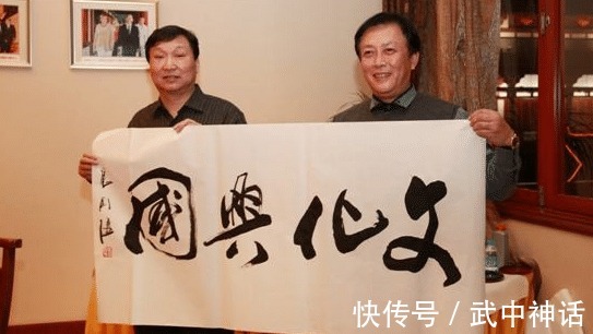 墨宝|唐国强的书法一尺8万，却从来没人嫌高，看他的“墨宝”就明白了