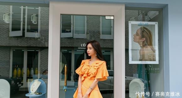 百褶|孙允珠女装美图:冰柠芒果鲜橙百褶花皱连衣裙!