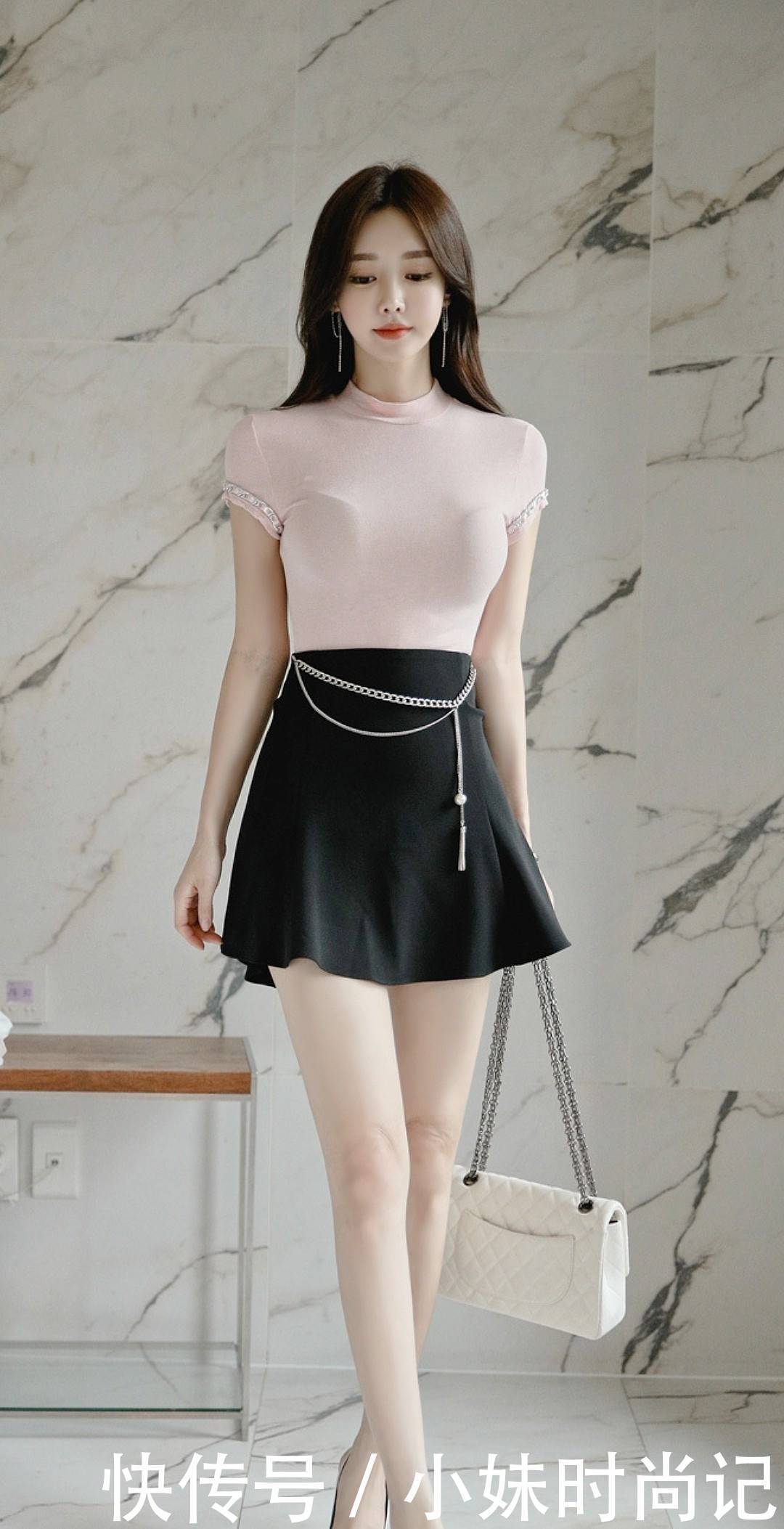 穿搭|美珠时尚穿搭,芭比短袖打底衫